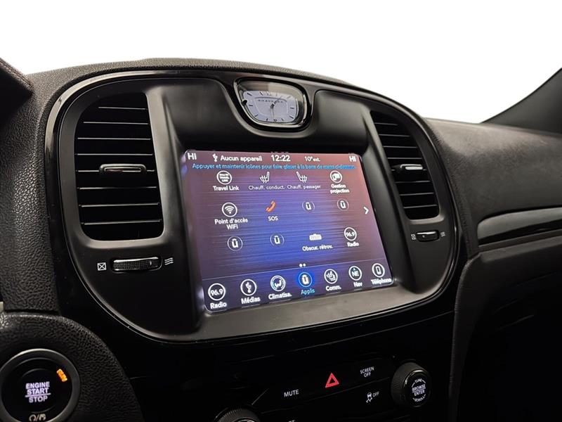 chrysler 300 2019 - 26