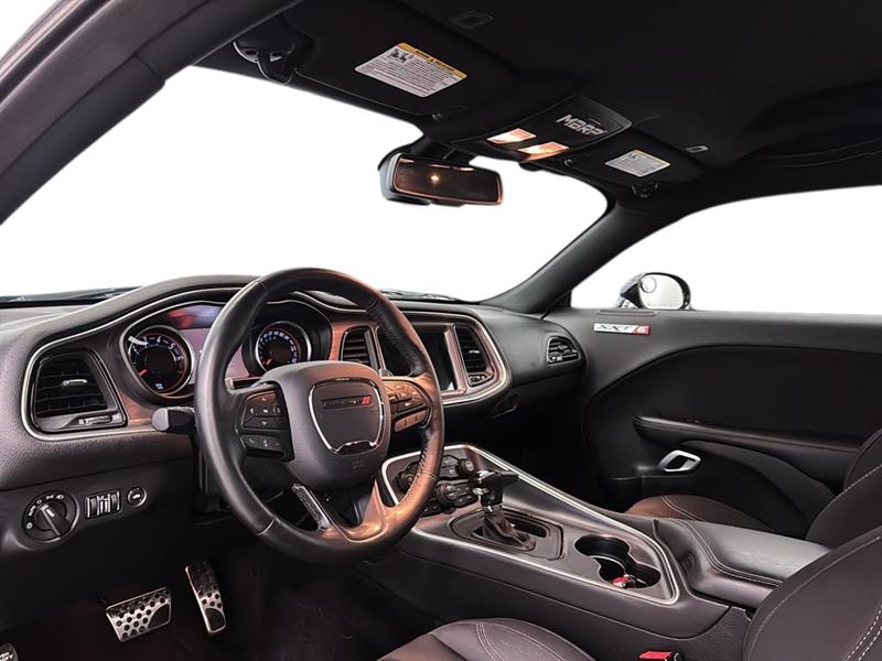 dodge Challenger 2017 - 14