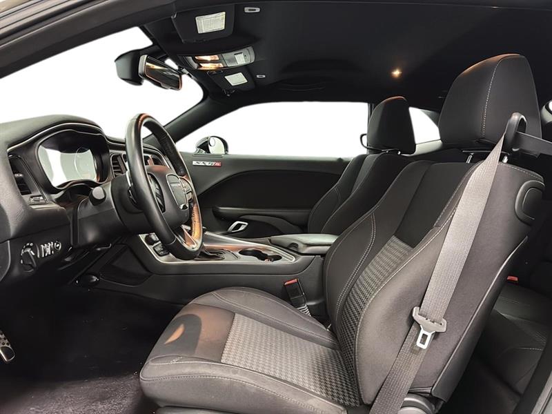 dodge Challenger 2017 - 15