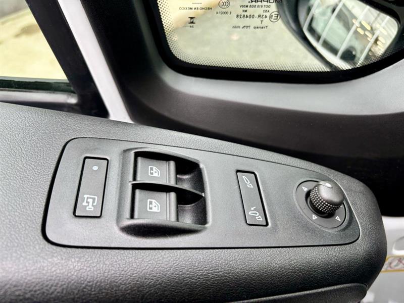 ram ProMaster 3500 2025 - 11