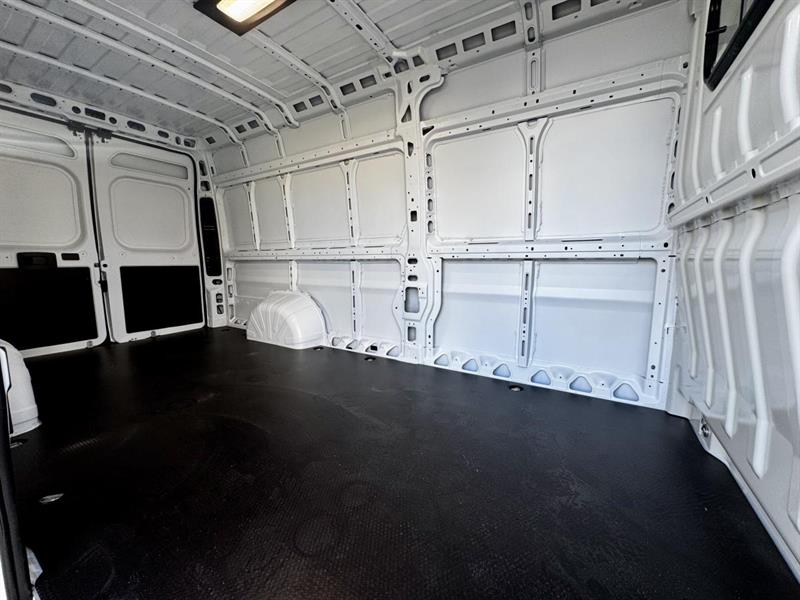 ram ProMaster 2025 - 18