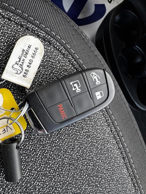 ram ProMaster 2025 - 38