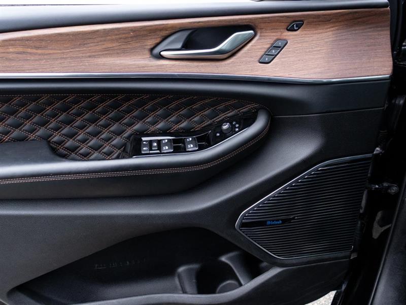 jeep Grand Cherokee 2021 - 12