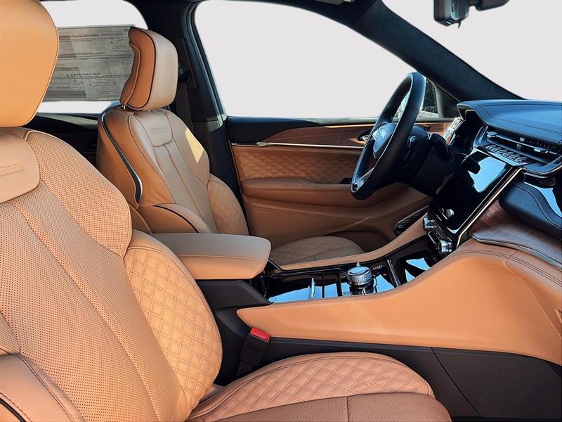 jeep Grand Cherokee 2025 - 13