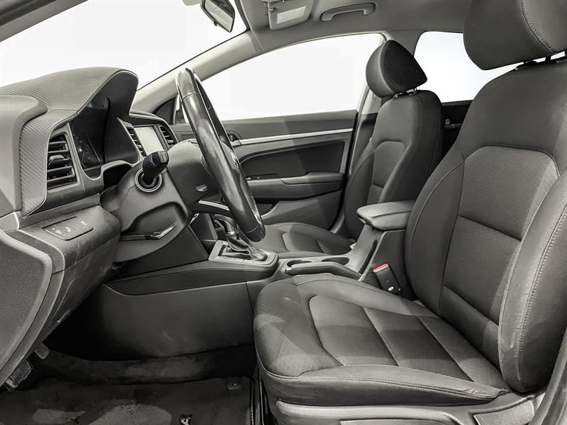 hyundai Elantra 2020 - 11