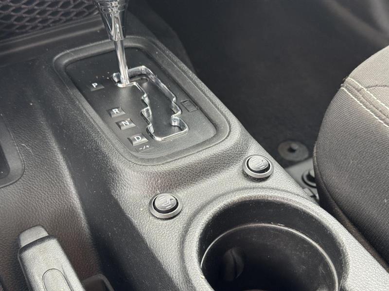 jeep Wrangler 2017 - 16