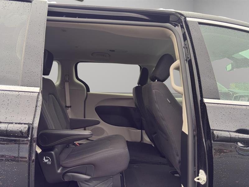 chrysler Grand Caravan 2024 - 16