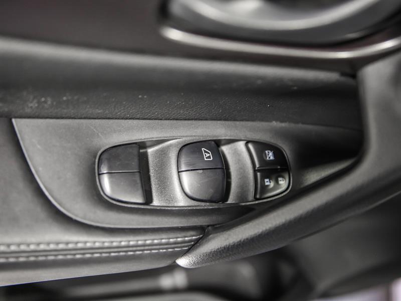 nissan Qashqai 2021 - 12