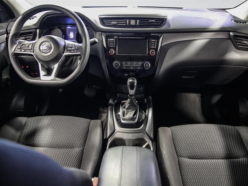 nissan Qashqai 2021 - 23