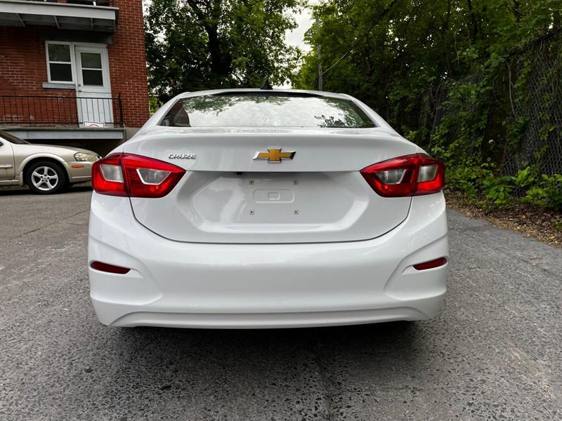 chevrolet Cruze 2017 - 9