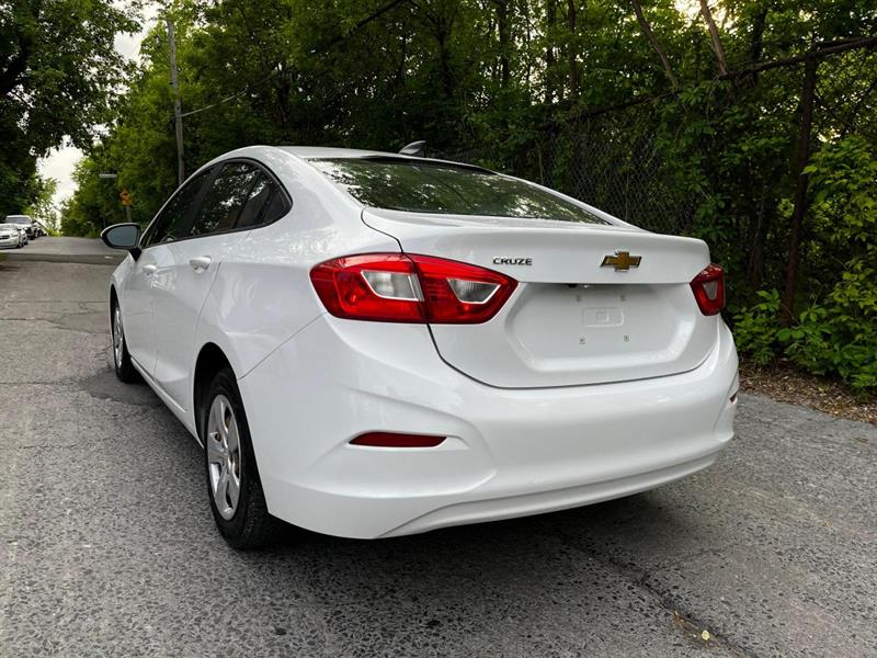 chevrolet Cruze 2017 - 11