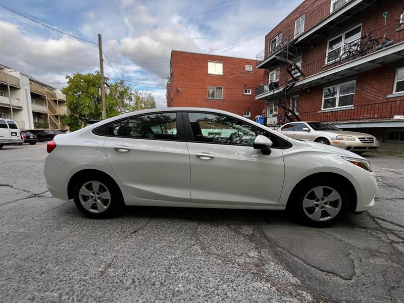 chevrolet Cruze 2017 - 12