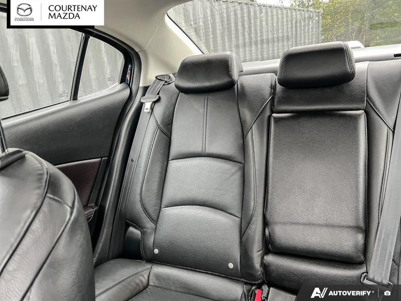 mazda Mazda3 2018 - 14