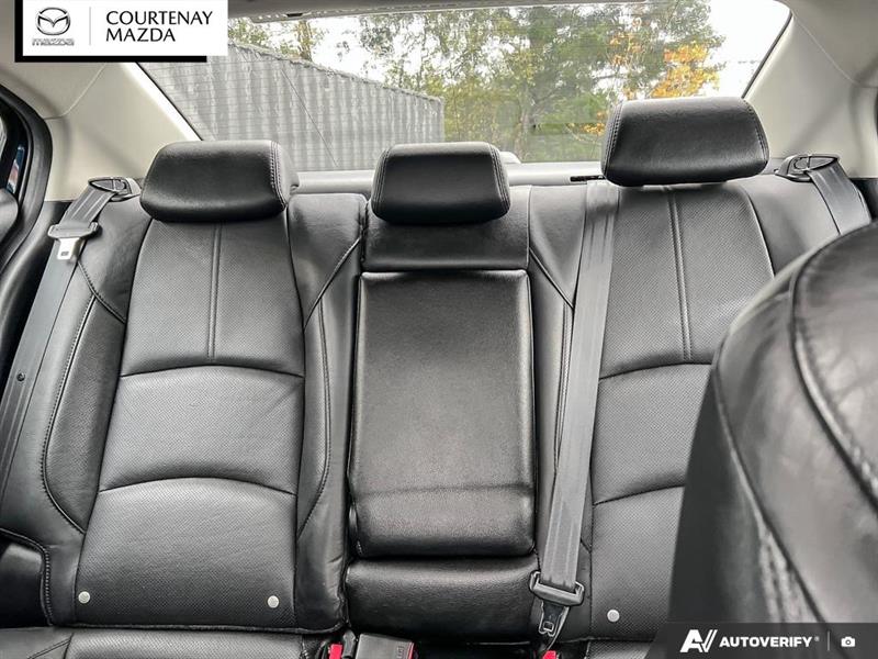 mazda Mazda3 2018 - 15