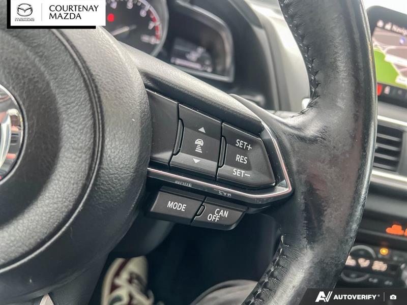 mazda Mazda3 2018 - 23