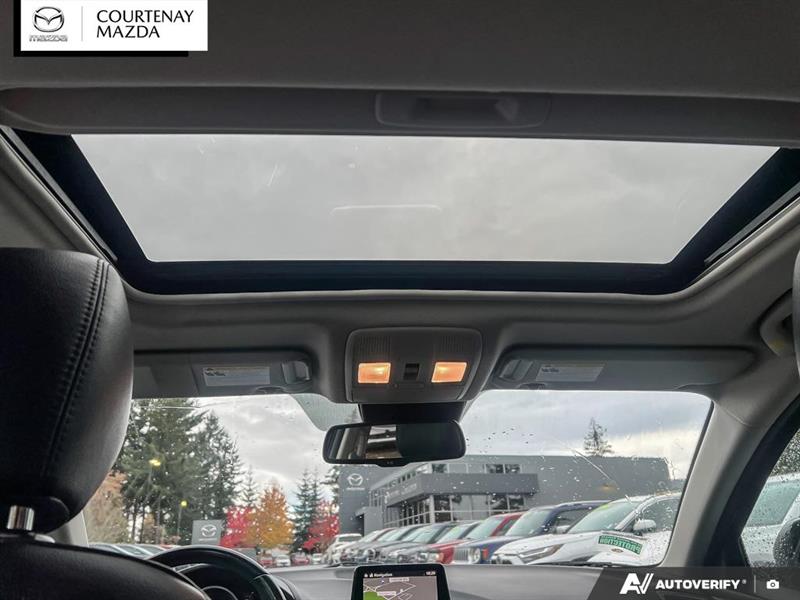 mazda Mazda3 2018 - 25