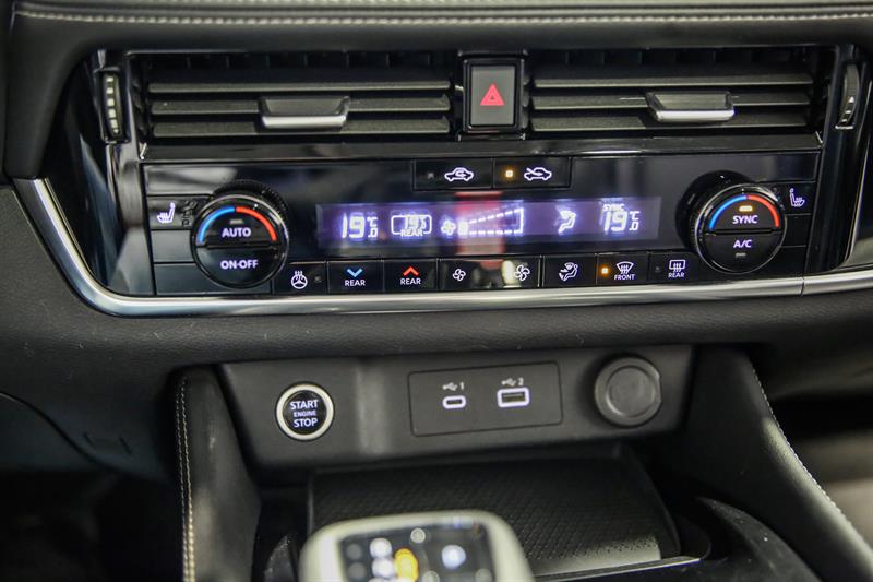 nissan Rogue 2023 - 25