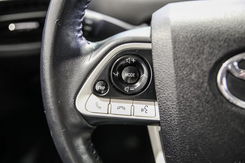 toyota Prius Prime 2018 - 16