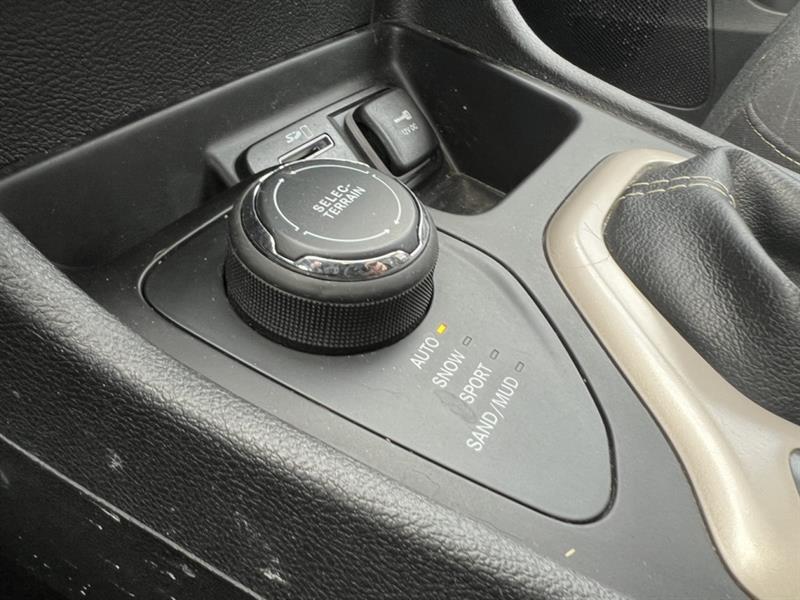 jeep Cherokee 2016 - 17