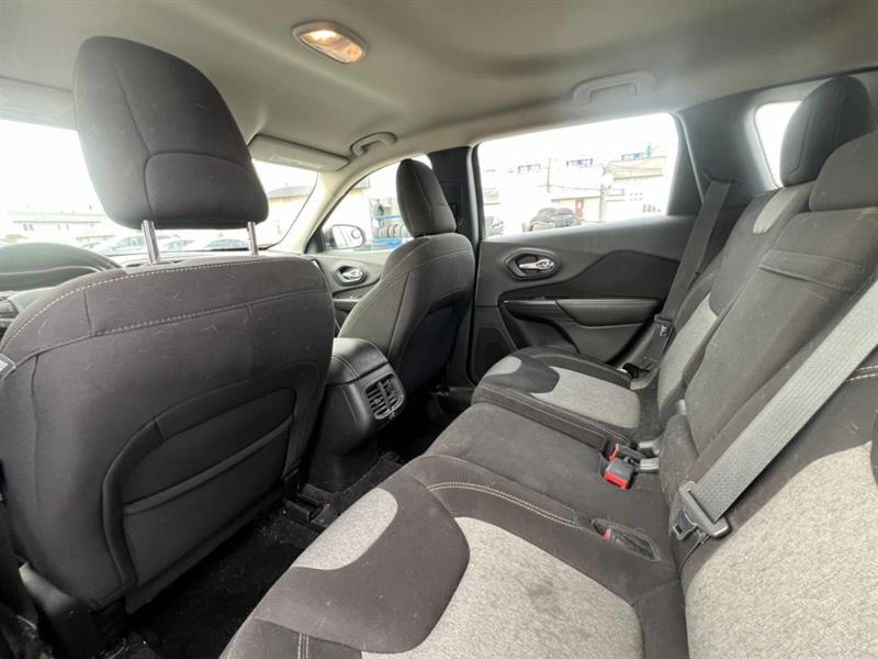 jeep Cherokee 2016 - 24