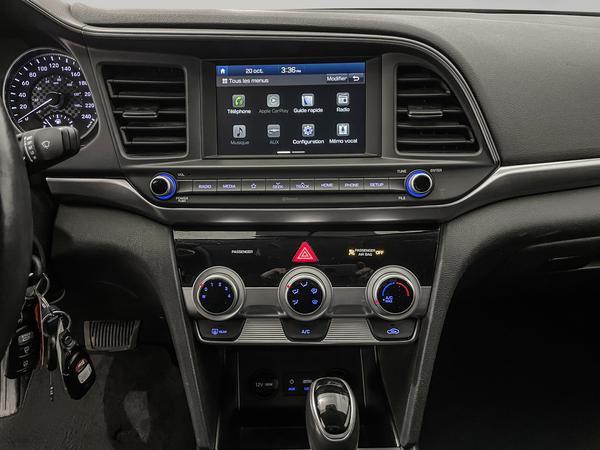 hyundai Elantra 2020 - 17