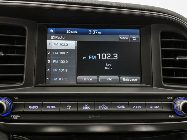 hyundai Elantra 2020 - 18