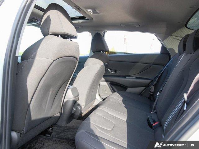 hyundai Elantra 2024 - 26