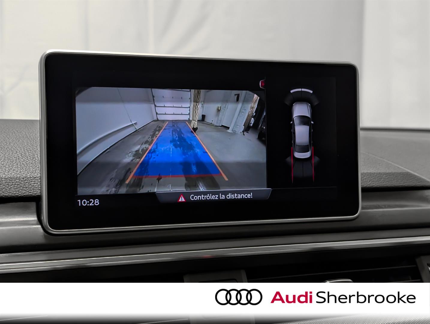 audi A4 Sedan 2018 - 16