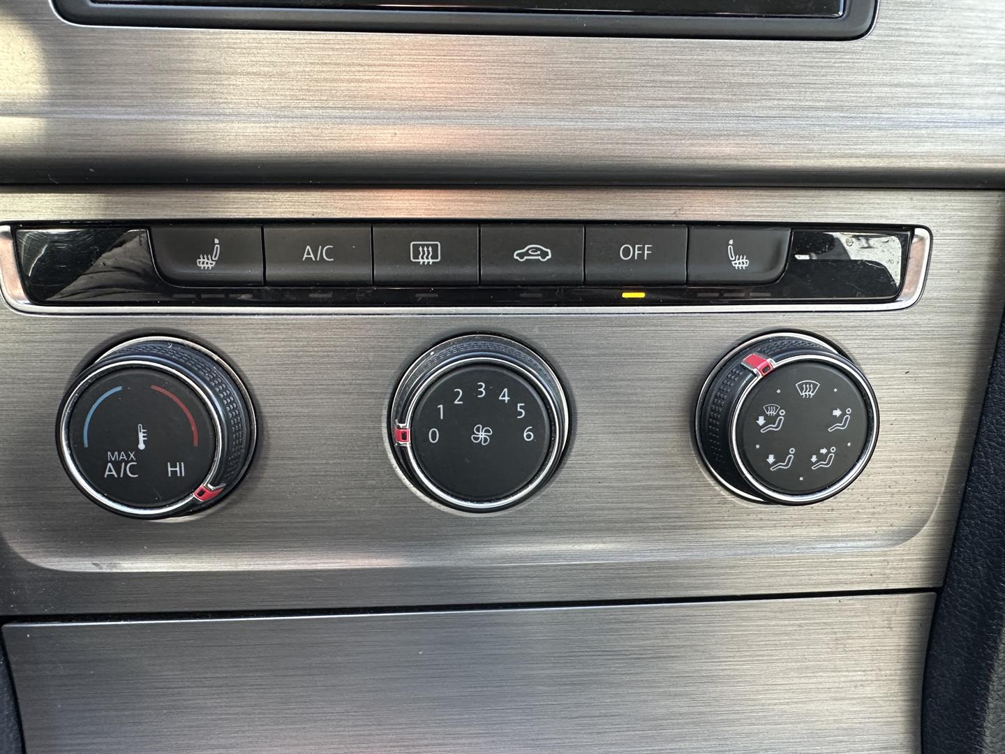 volkswagen Golf 2016 - 19