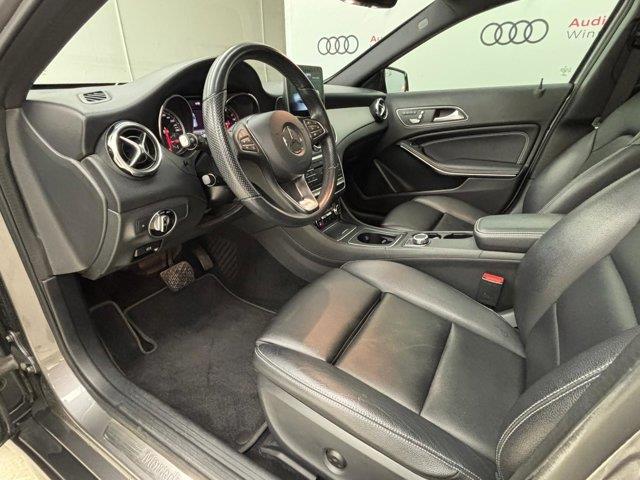 mercedes-benz GLA 2019 - 14