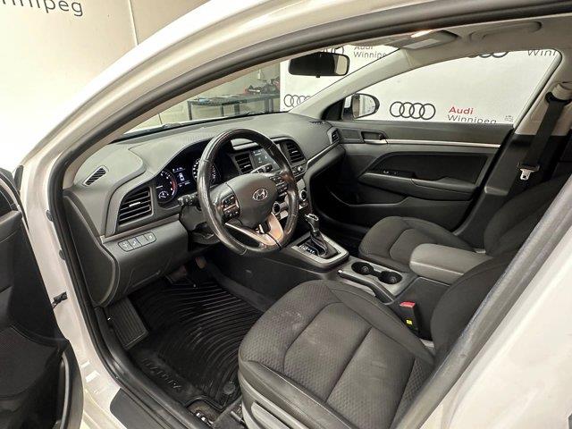 hyundai Elantra 2019 - 16