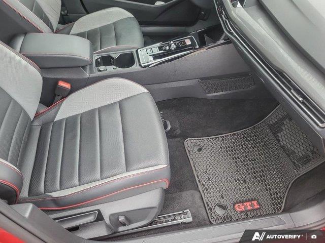 volkswagen Golf GTI 2023 - 25