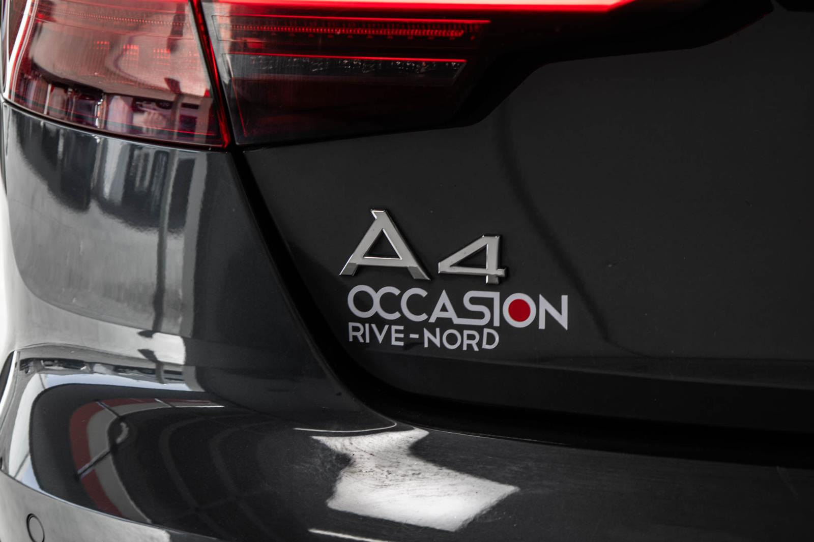 audi A4 Sedan 2020 - 32