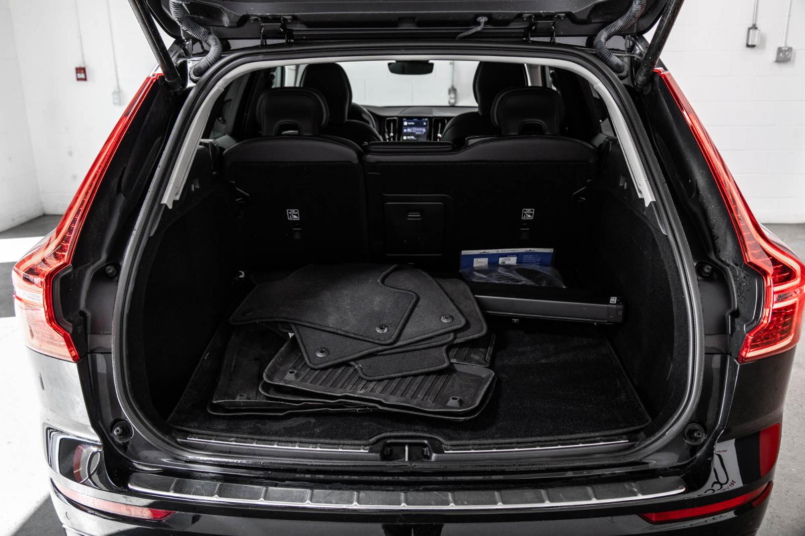 volvo XC60 2022 - 30