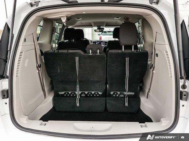 chrysler Grand Caravan 2024 - 14