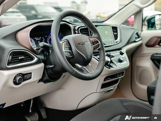 chrysler Grand Caravan 2024 - 16