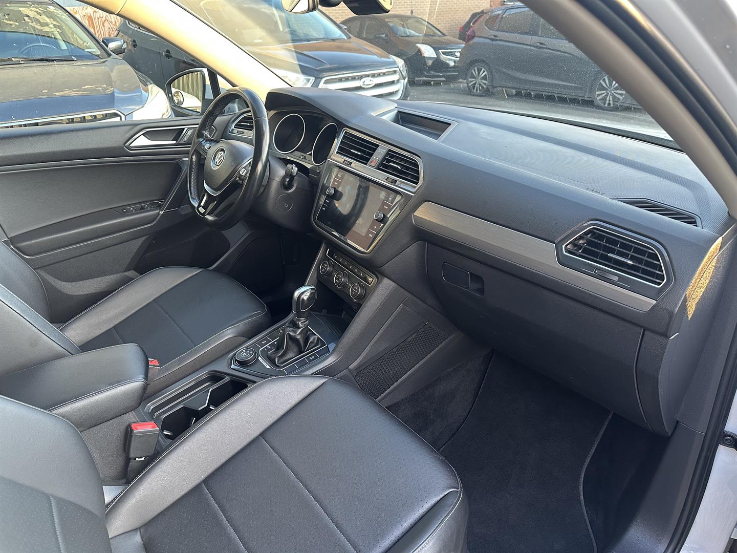 volkswagen Tiguan 2018 - 14