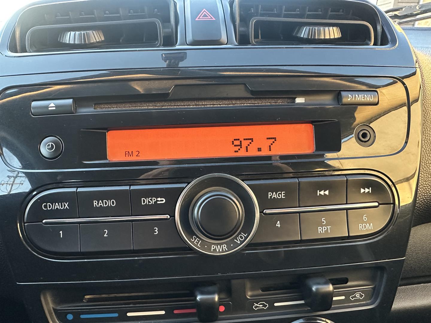 mitsubishi Mirage 2015 - 20