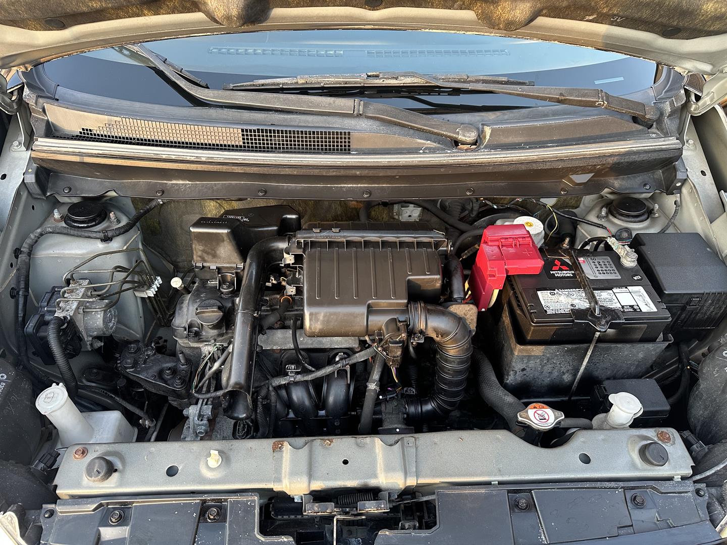 mitsubishi Mirage 2015 - 23