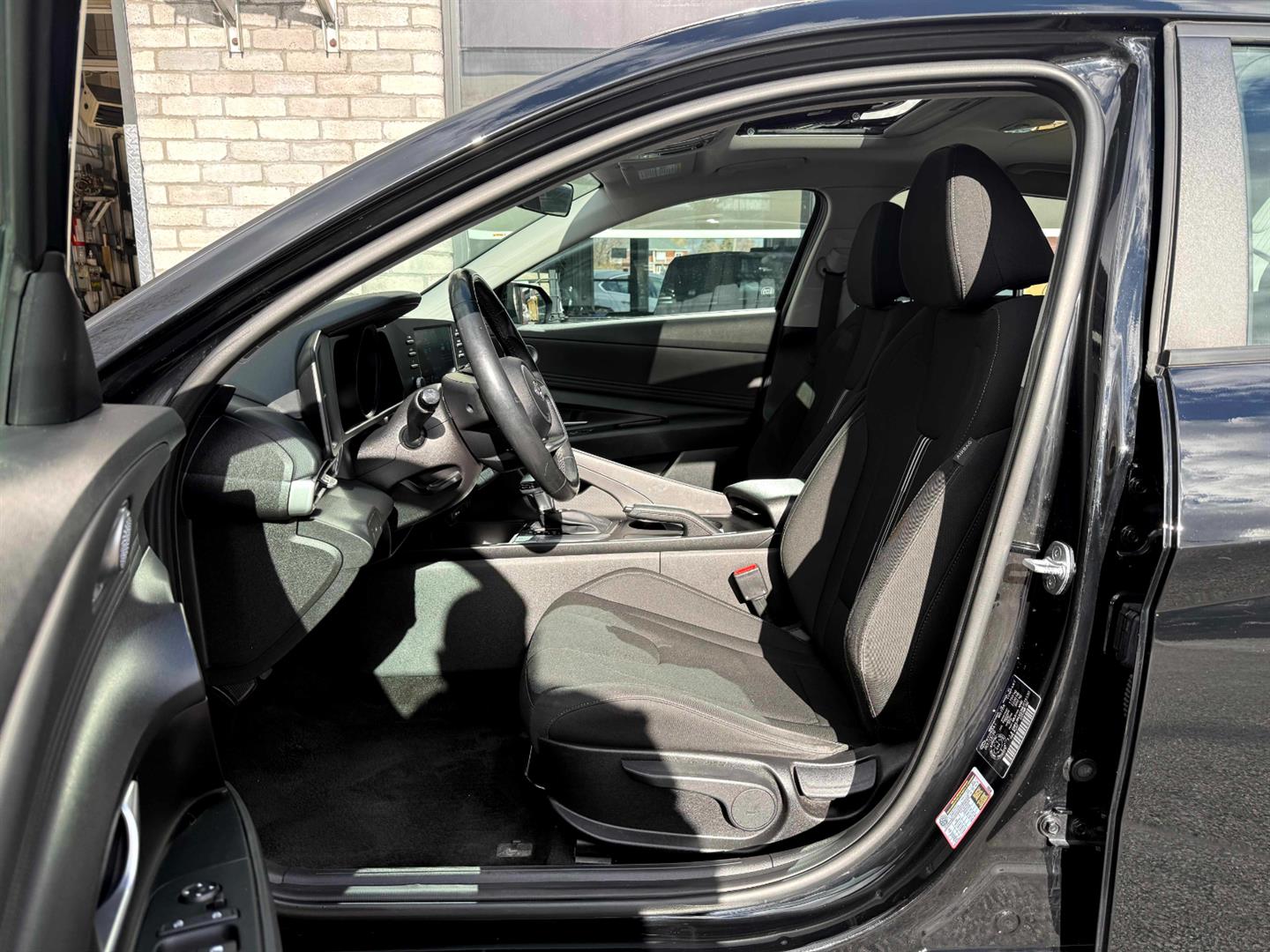 hyundai Elantra 2021 - 29