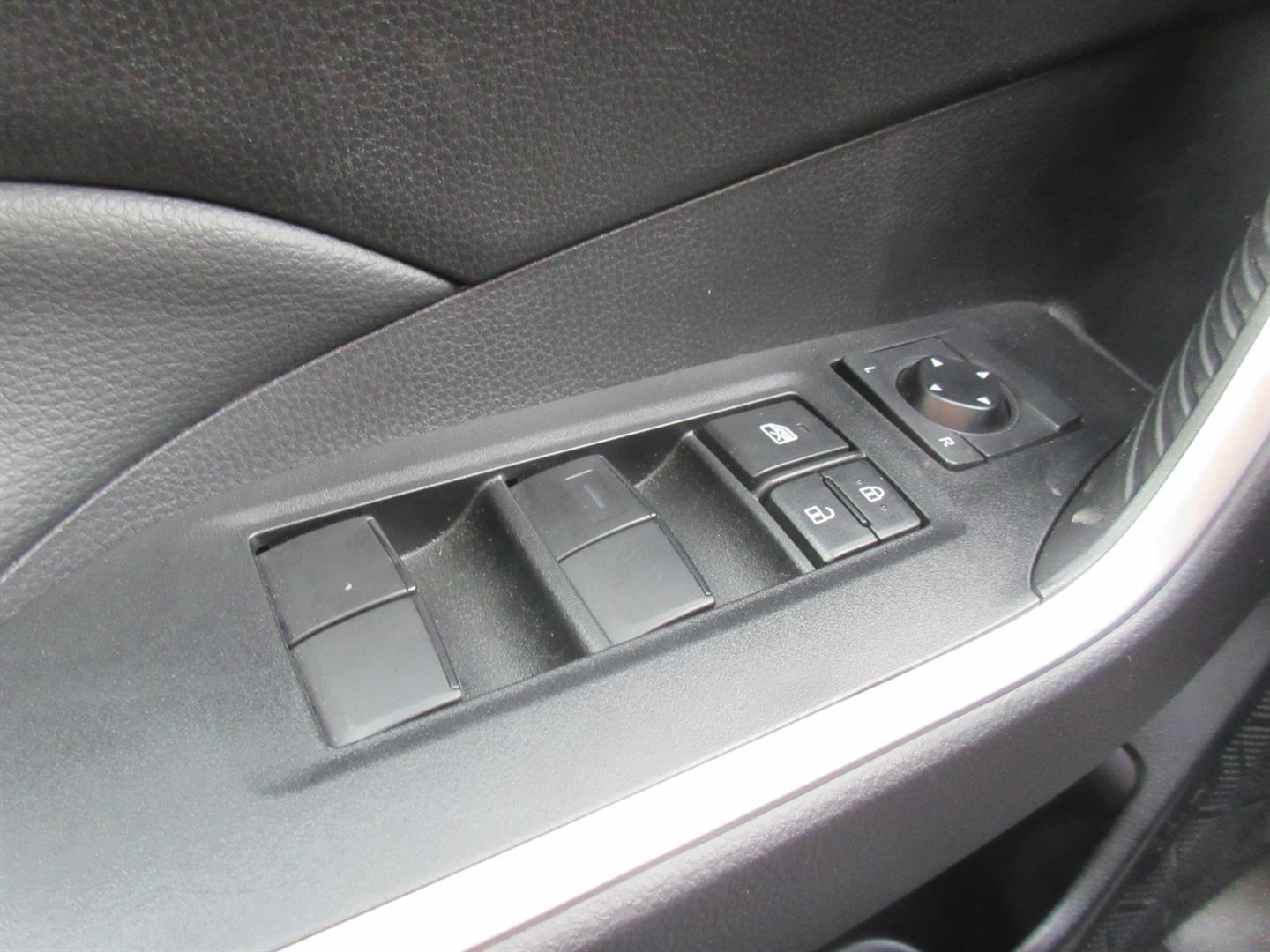 toyota RAV4 2023 - 27