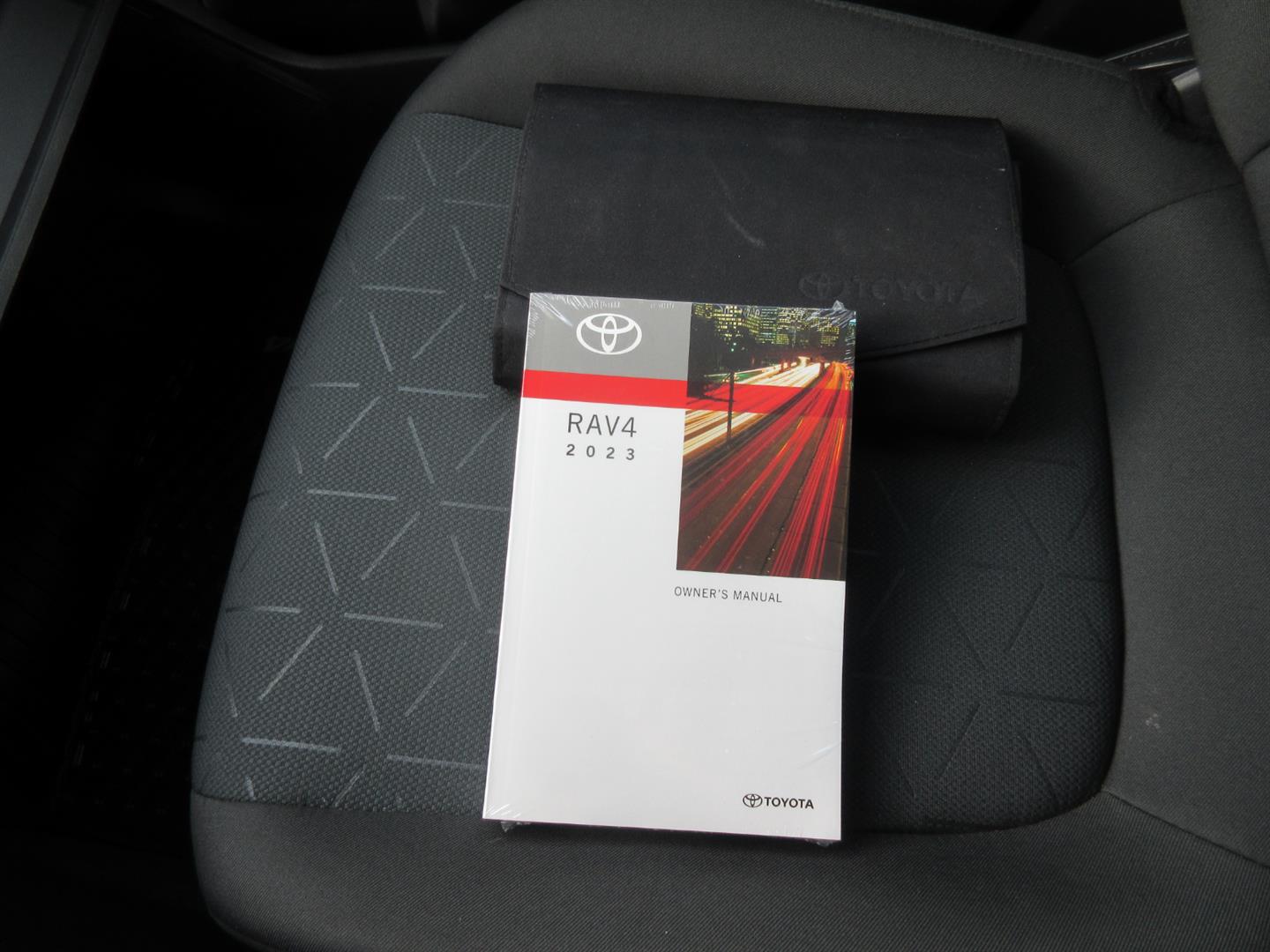 toyota RAV4 2023 - 38