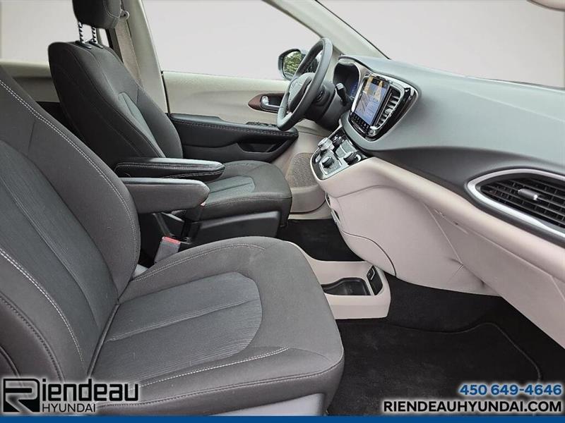 chrysler Grand Caravan 2024 - 9