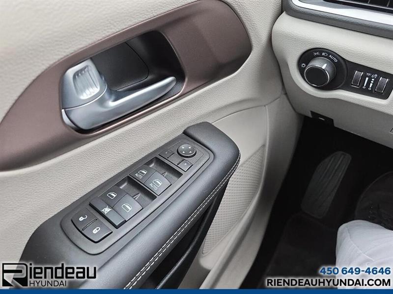 chrysler Grand Caravan 2024 - 15