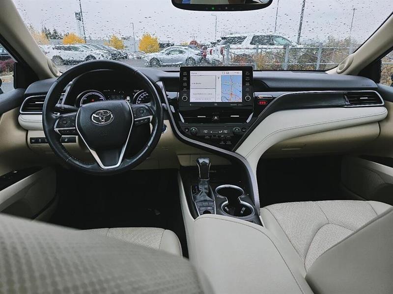 toyota Camry Hybrid 2022 - 5