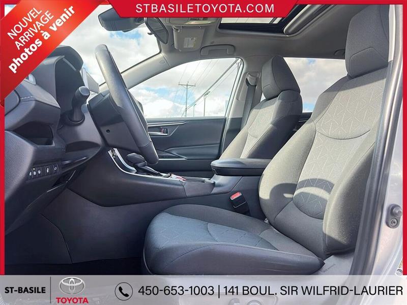 toyota RAV4 2023 - 8