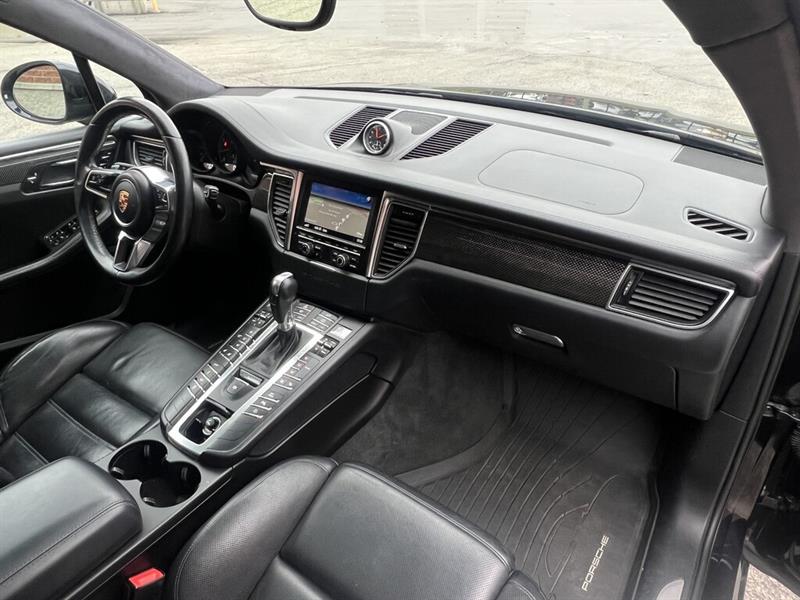 porsche Macan 2015 - 17