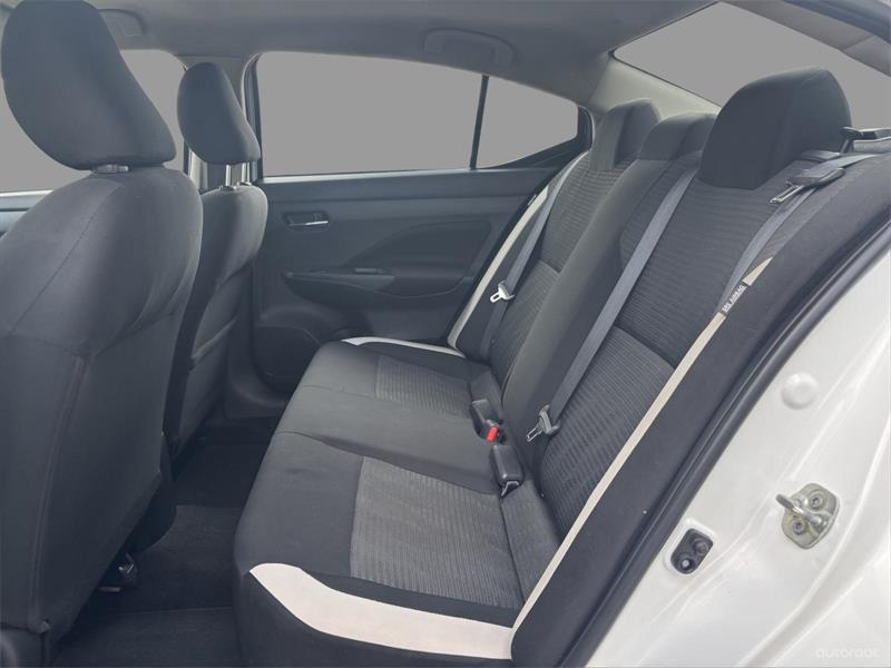 nissan Versa 2021 - 8