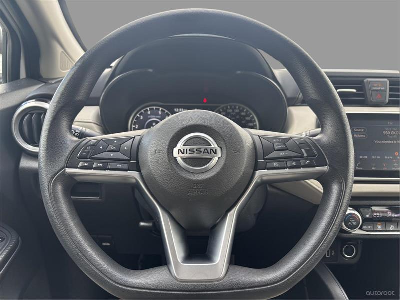 nissan Versa 2021 - 11
