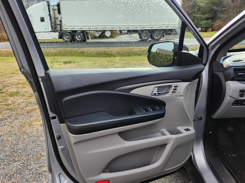 honda Pilot 2019 - 27